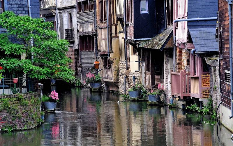 canoe kayak pont audemer - pont audemer tourisme - la venise normande classé plus beau détour de france